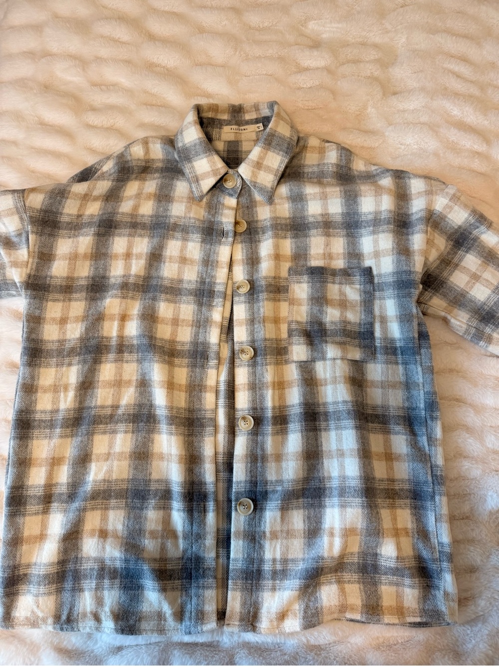 Women’s Plaid Button-Up jacket in Cream and Gray